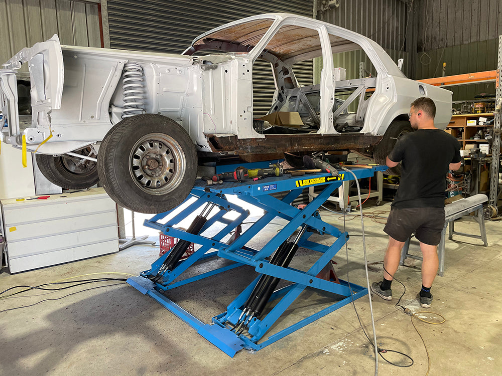 3.5T Low profile scissor car hoist lift MS235