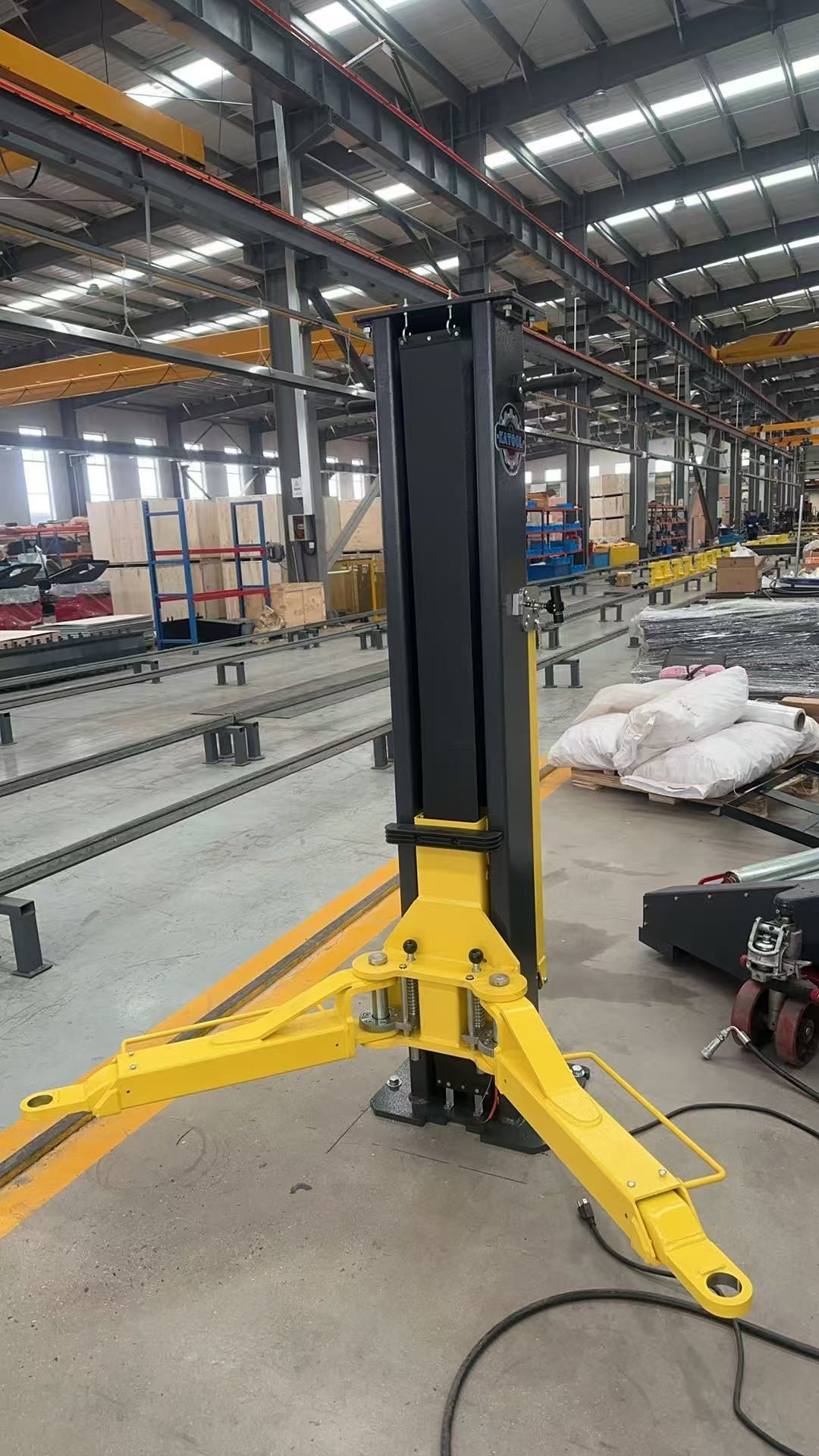 3T portable 2 post car hoist MN30
