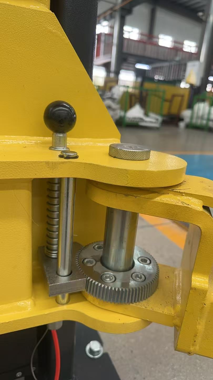 3T portable 2 post car hoist MN30